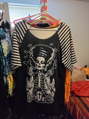 Girls' Black & White Gothic Skeleton Tee